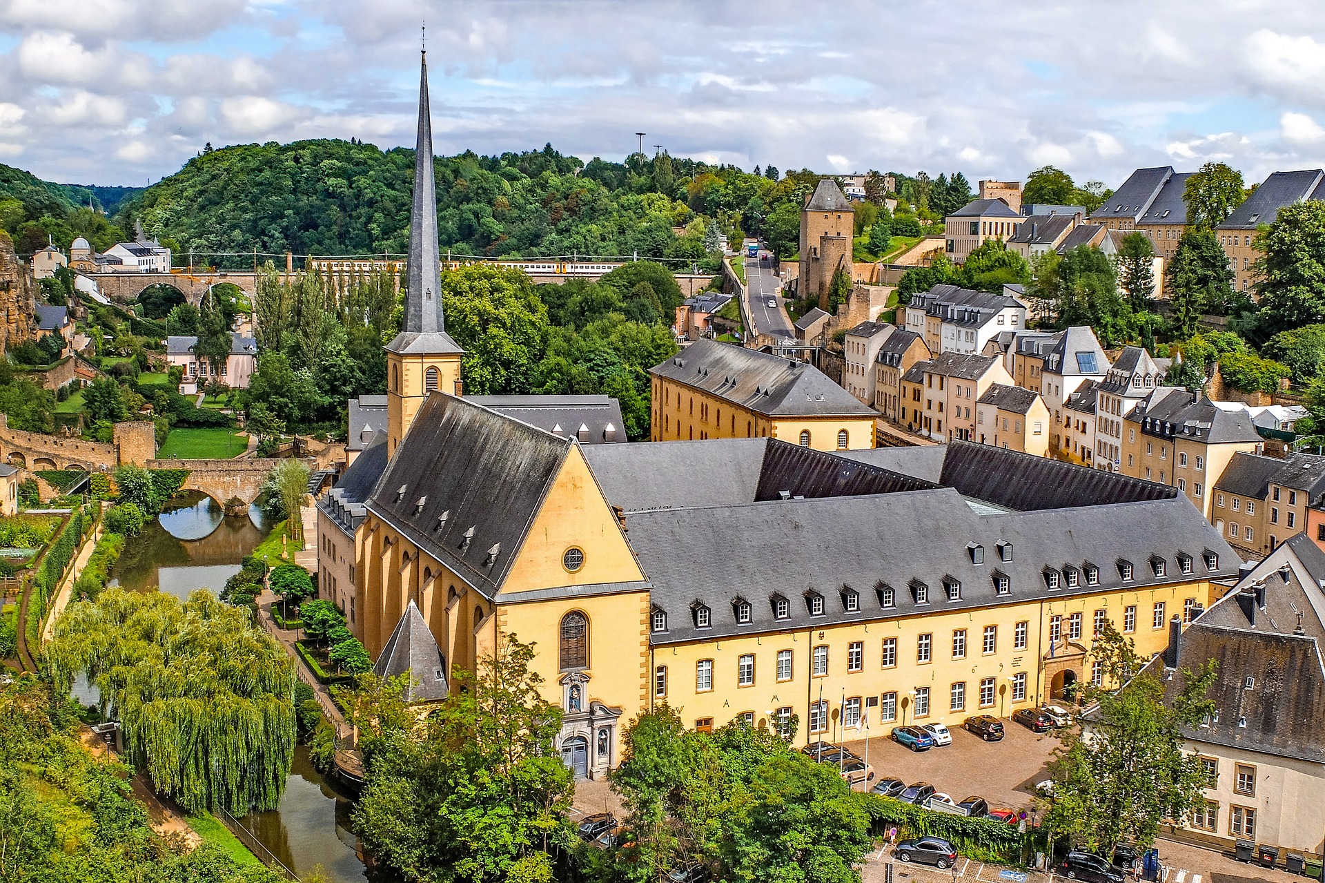 Luxembourg visa requirements checklist for Delhi consulate